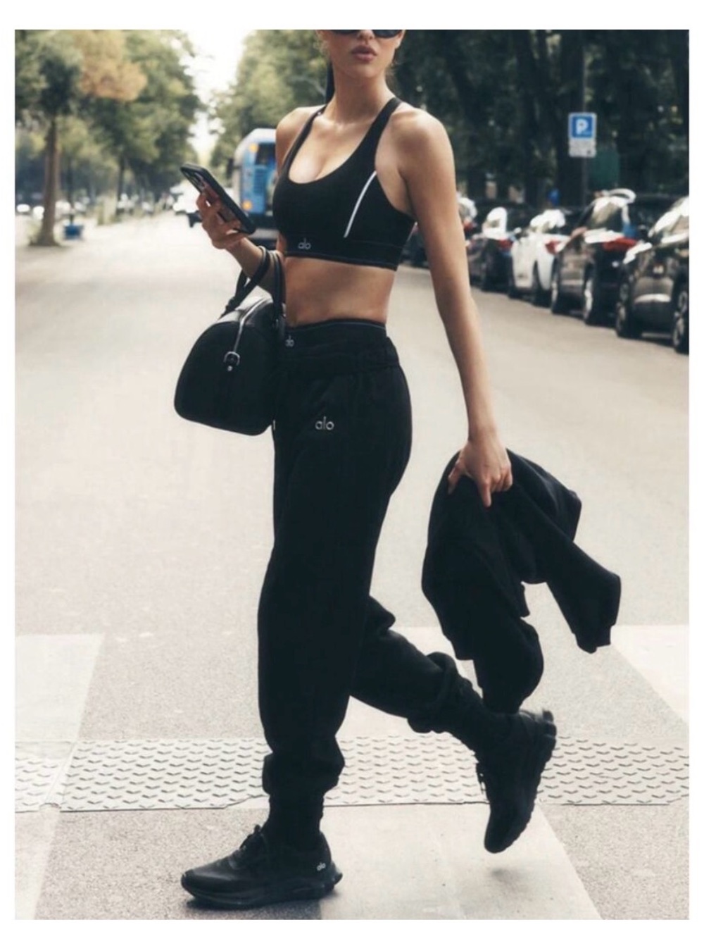 ALO Yoga Black Track Joggers - Tapered High-Rise Style